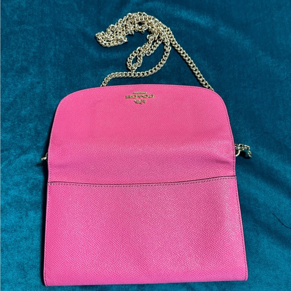 Coach - Picture 3 of 4